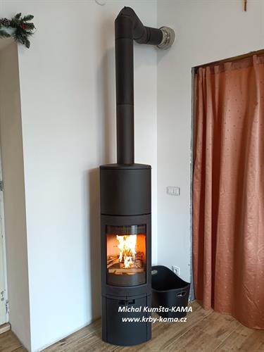 Krbová kamna Jotul F 368V2 ADV HT BP - podstavec s dvířky, nástavec, černý lak